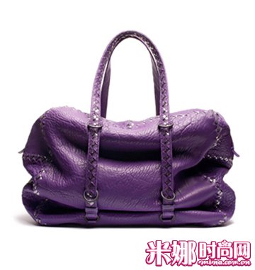 ��ɫ�������ұ������